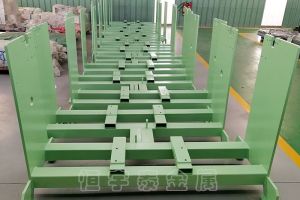 专业五金钣金加工厂家，结构工程师进行图样绘制【恒宇泰金属】