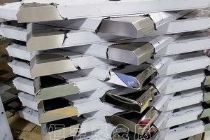 正规的钣金加工厂家-【恒宇泰金属】始终如一0.1发丝级切割精度
