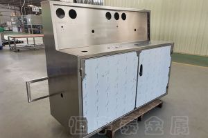 东莞钣金加工厂-【恒宇泰】向您浅析，不锈钢机柜外壳钣金加工的零部件检验标准
