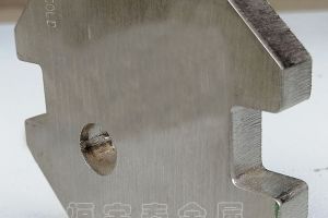 激光切割钢板时的注意事项