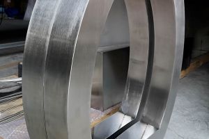 不锈钢加工设备解析