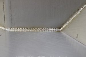 到底焊接加工作业中什么因素影响着储能焊机？