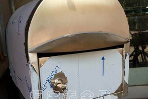 在钣金加工过程中怎么让产品不受损坏呢