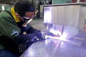 钣金件在焊接加工时会不会变形呢 减小焊接加工残余变形的设计措施