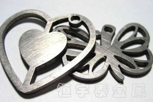 在塑料工业中激光切割加工被广泛运用