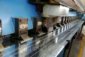 不锈钢钣金加工用数控设备的维护方法