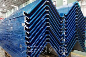 对钣金加工过程中的特性进行了深入分析