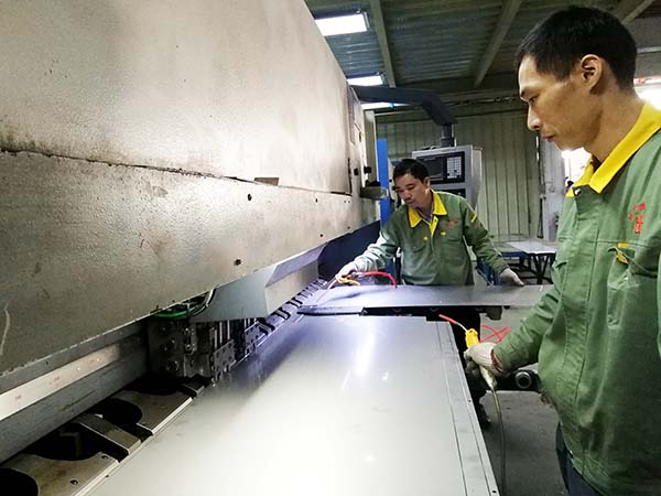 定做非标钣金机箱加工厂家