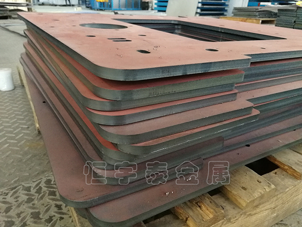 影响激光切割钣金加工精度的因素有哪些？