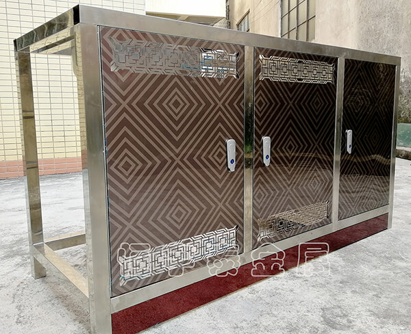 不锈钢厨房制品 整体式橱柜好不好呢 
