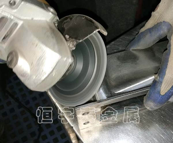 不锈钢焊管的时候我们需要注意什么