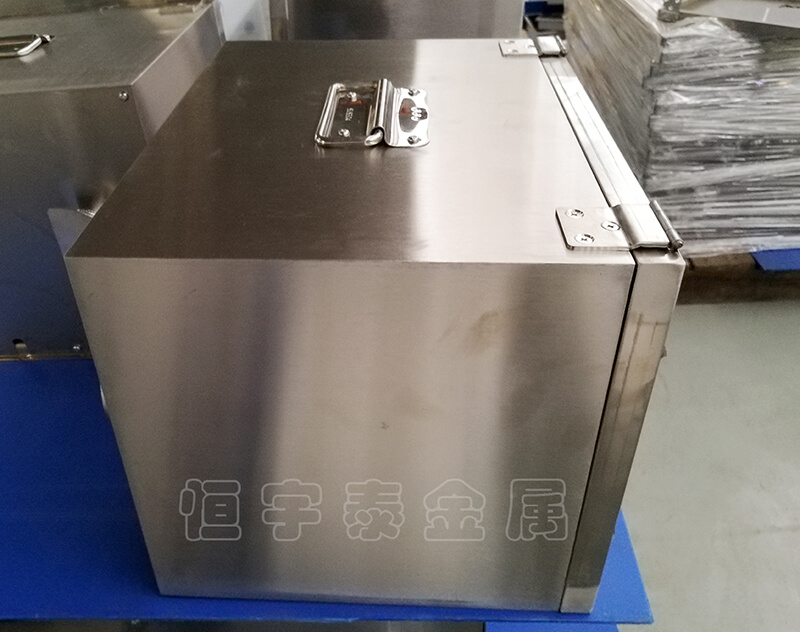 不锈钢钣金加工我们应该注意什么