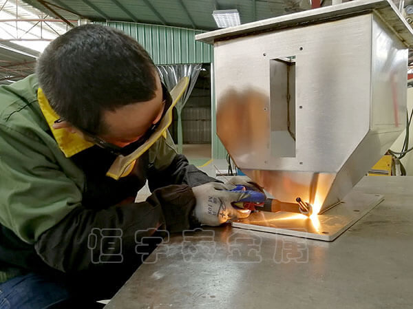 氩弧焊操作技巧知识详解   