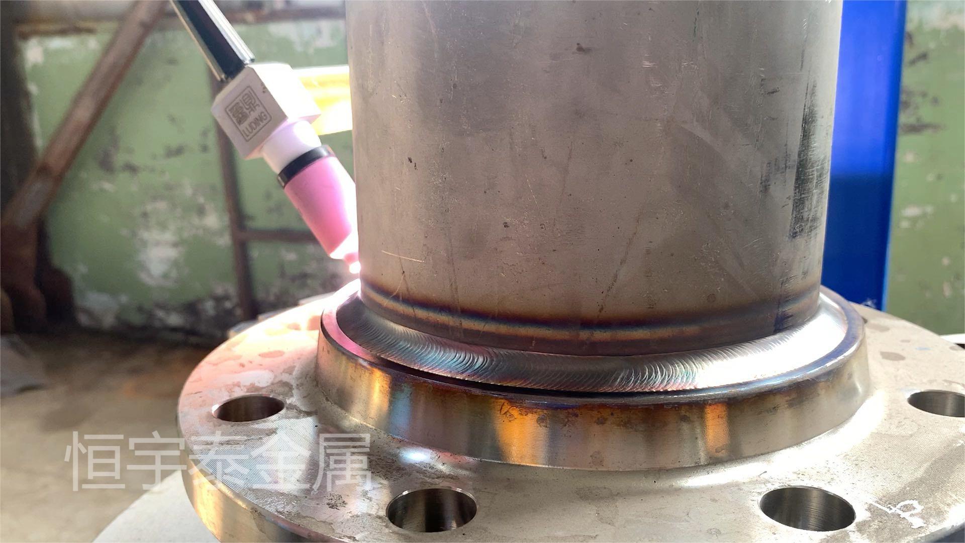 焊接加工时要严格遵守操作指南