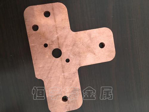 在塑料工业中激光切割加工被广泛运用