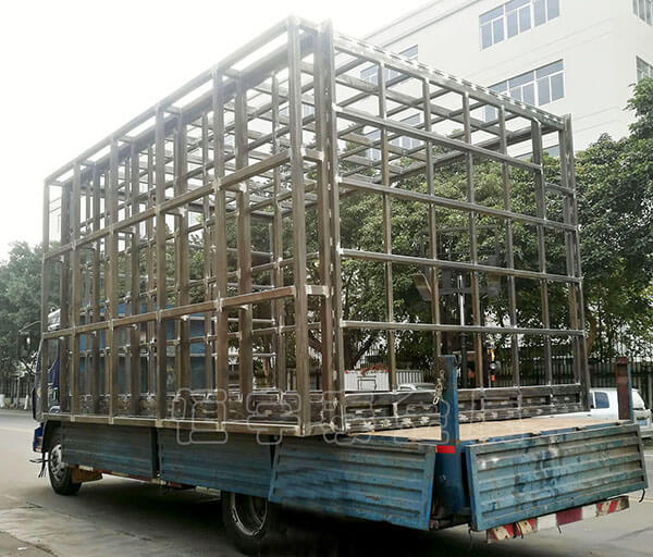 如何最大限度地降低钣金加工过程中的安全风险