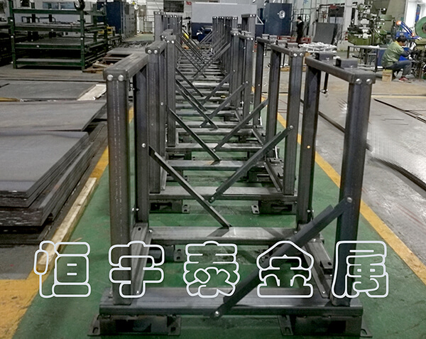进行不锈钢加工时 使用角钢作为不锈钢制品