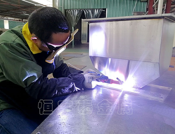 何谓钣金加工软焊工工艺