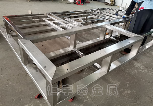 将向您展示四种不同的不锈钢底部焊接技术